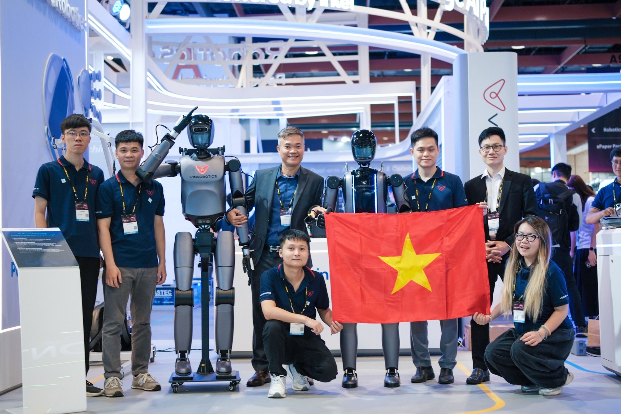 VinRobotics VR-H3 humanoid robot showcased at global events